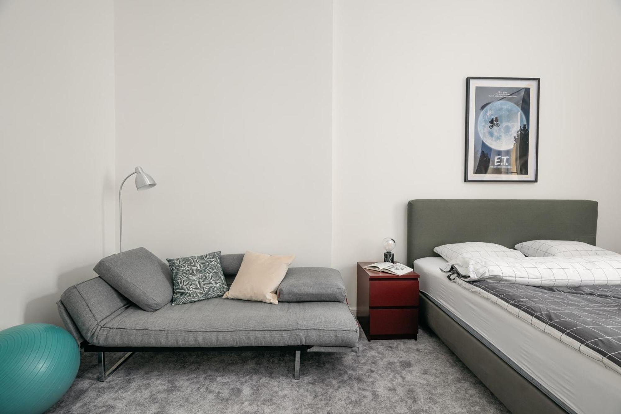 Comfortable And Cosy Apt A Few Steps From Dancing House And Naplavka Dance Prague Extérieur photo