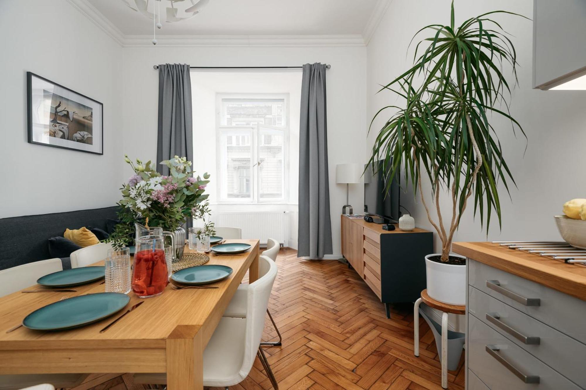 Comfortable And Cosy Apt A Few Steps From Dancing House And Naplavka Dance Prague Extérieur photo